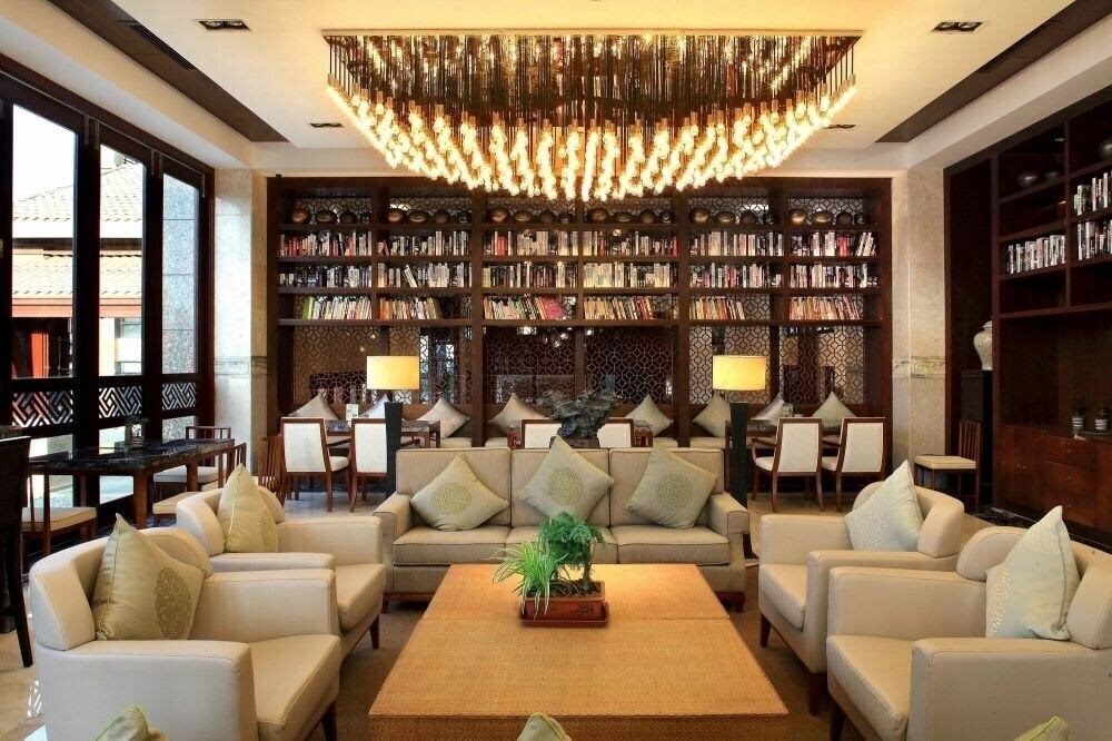 Апартаменти Four Season Ocean Courtyard Hotel 5*